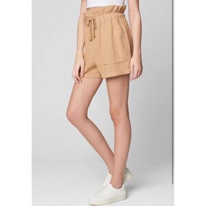 NWT Large BLANK NYC Drawstring Paperbag Shorts, Comfortable & Stylish